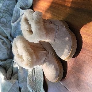 Infant boots